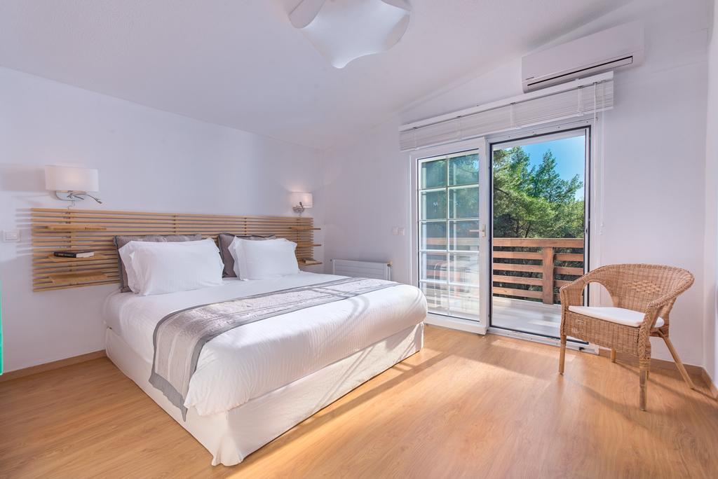 The White Villa At Sani Sani  Exterior foto